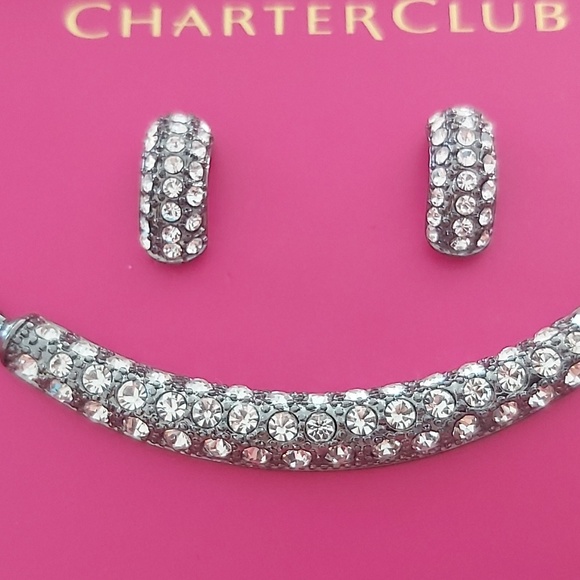 Necklace and earrings set - Picture 3 of 6